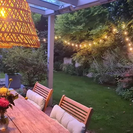 Exklusive Mit Herrlicher Terrasse Und Garten Appartement Ludwigsbourg